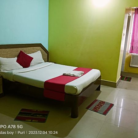 Hotel D2 Holiday Inn -Near Niladri Sea Beach - Puri - Official Verified Buitenkant foto